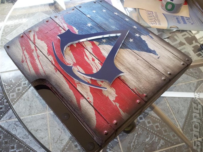 Check Out These Stunning Custom PS3 Cases News image