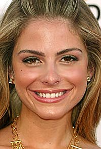 Menounos off to Russia News image